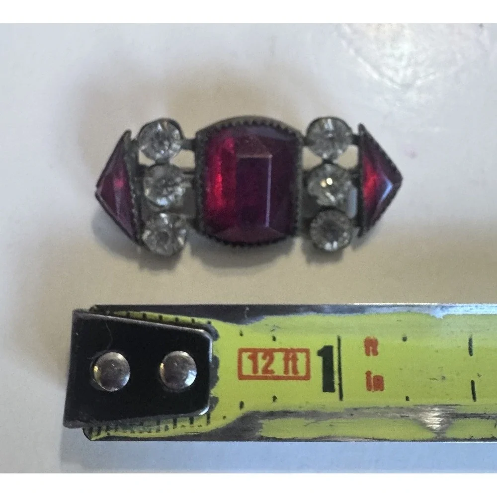 Antique Art Deco Red Glass Clear Rhinestones Silvered‎ Brass Bar Brooch Pin